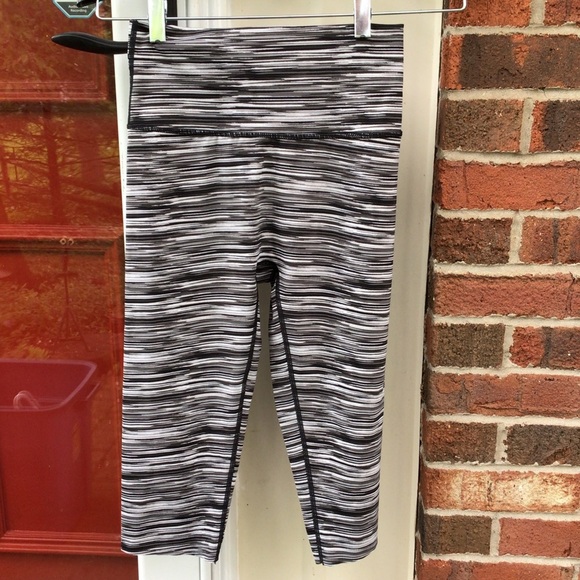 aerie Pants - Aerie cropped leggings M